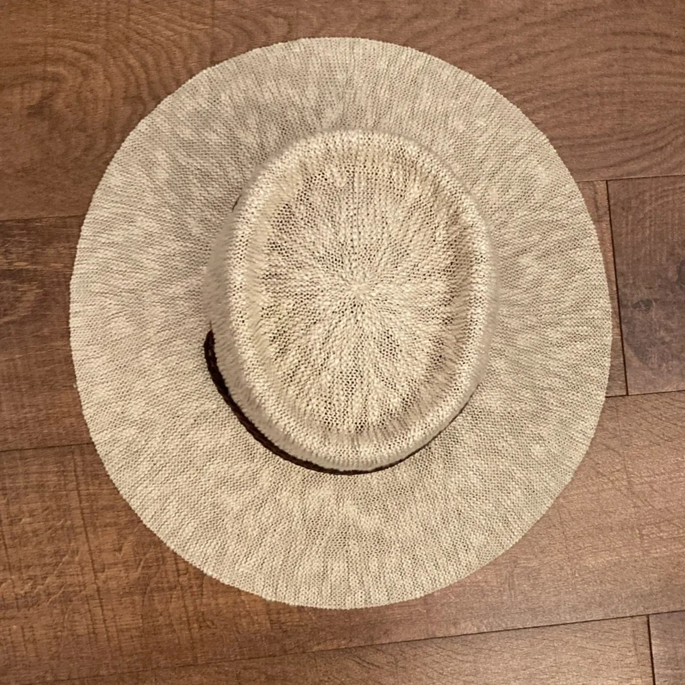 Carve Designs Beige Woven Sun Hat with Brown Braided Chin Cord EUC